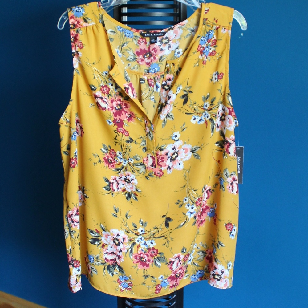 Zac & Rachel sleeveless blouse with floral print NWT